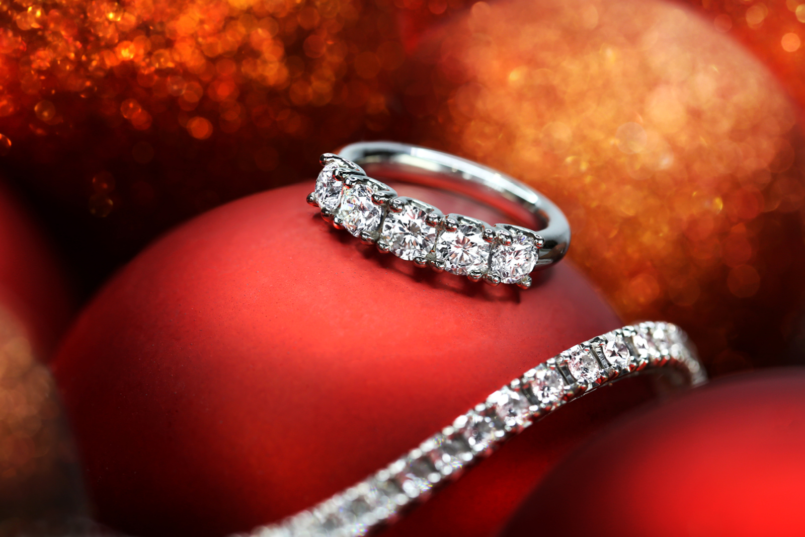 Luxury jewellery photography and retouching for Paul Sheeran Jewellers, Dublin